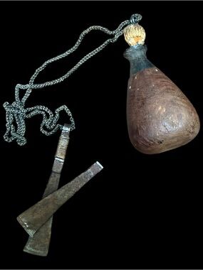 19thC Middle Eastern wooden powder flask & attached tweezer (needs repair)